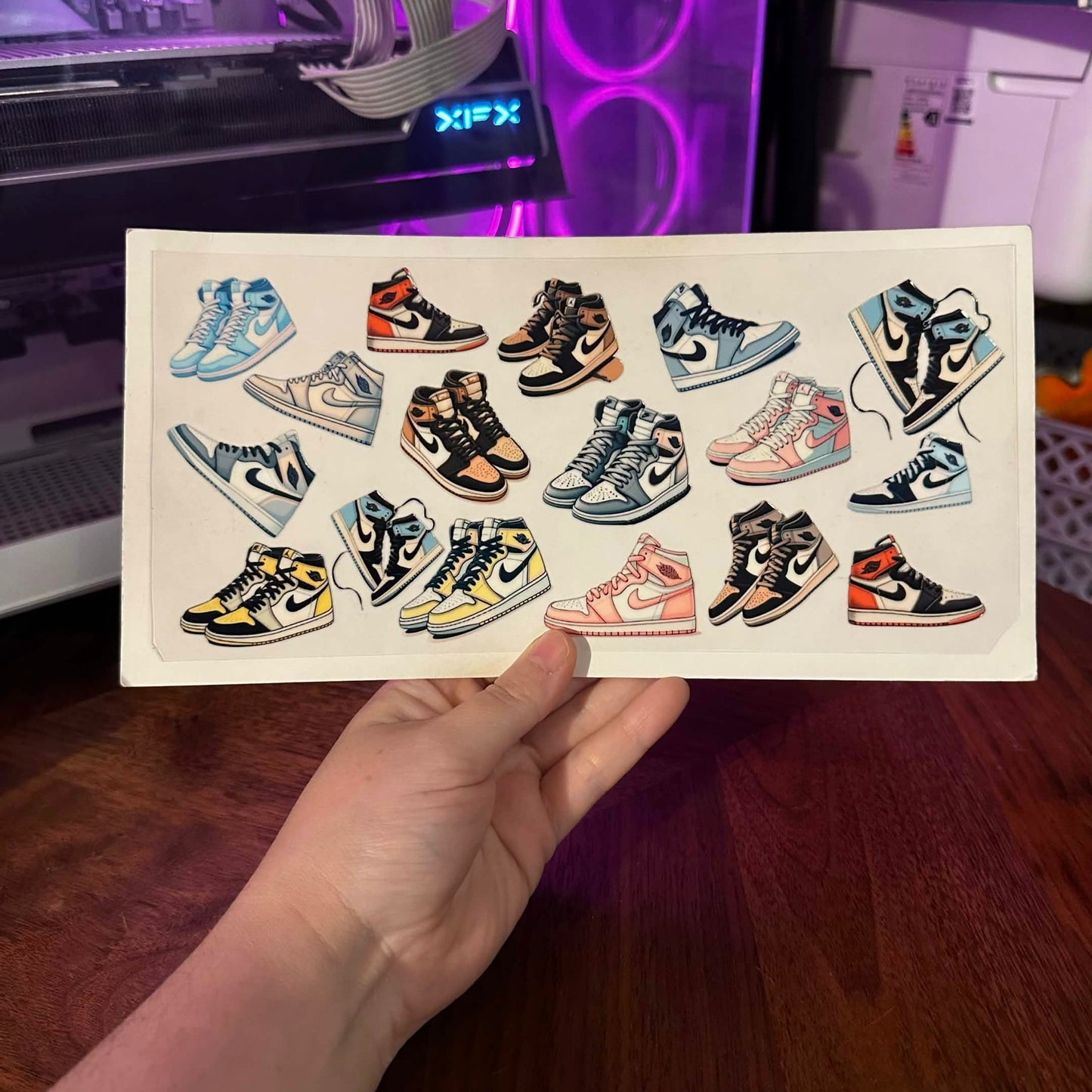 208 - DESIGNER
