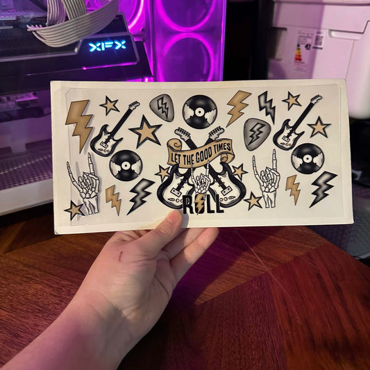 220 - SINGERS