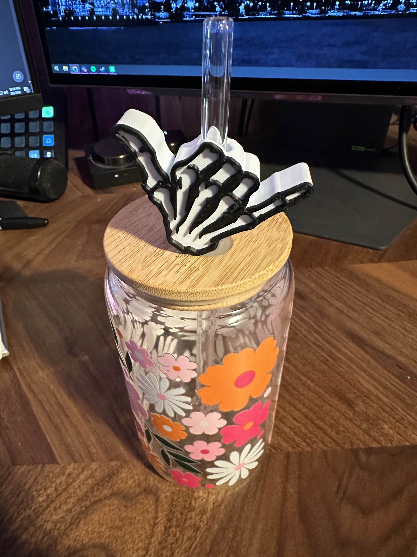 SKELLINGTON HAND STRAW TOPPER 3D PRINTED