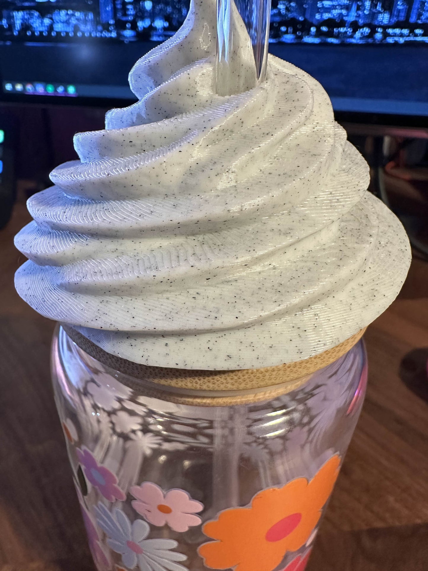 COOKIES & CREAM 20OZ TOPPER 3D PRINTED