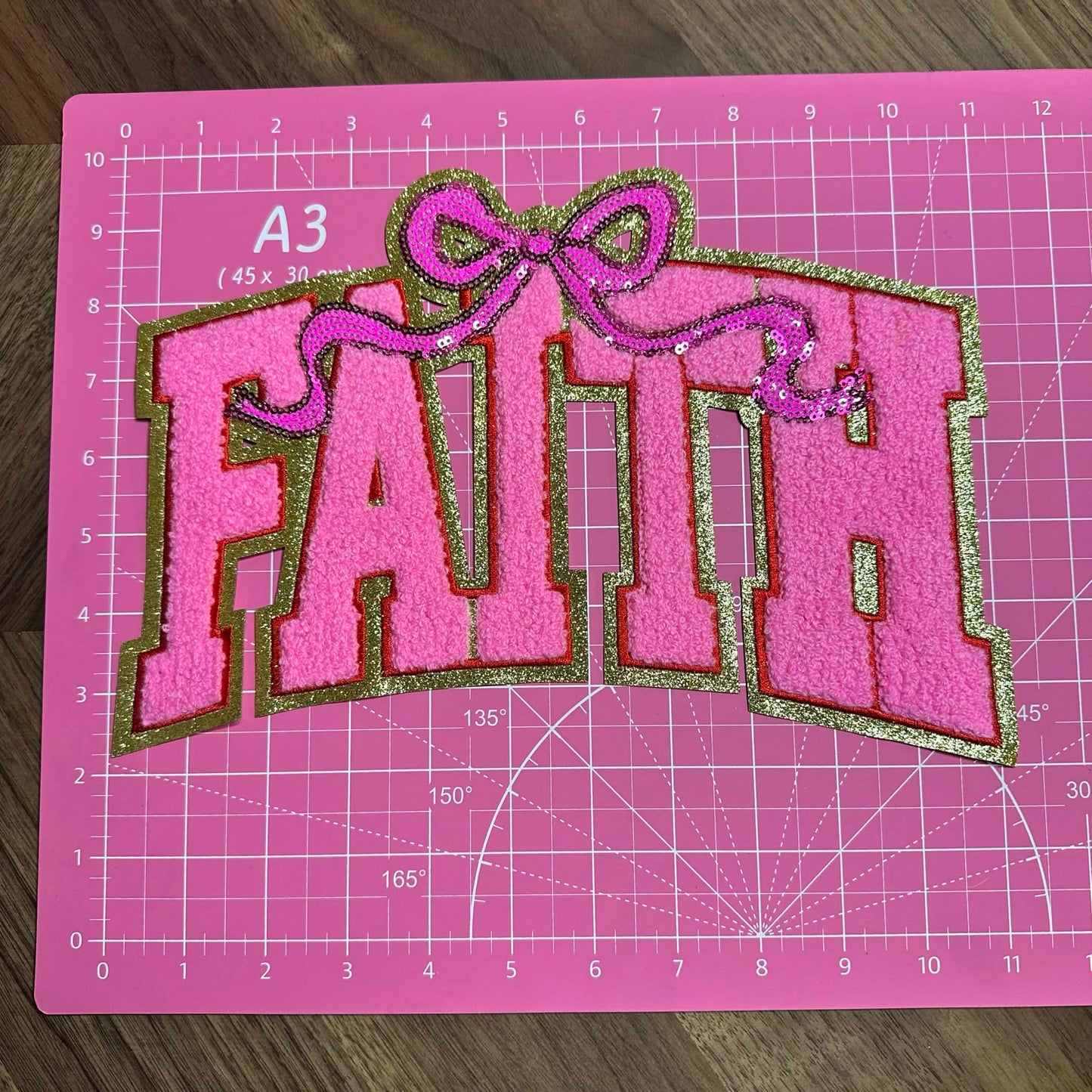 FAITH CHINELLE PATCH