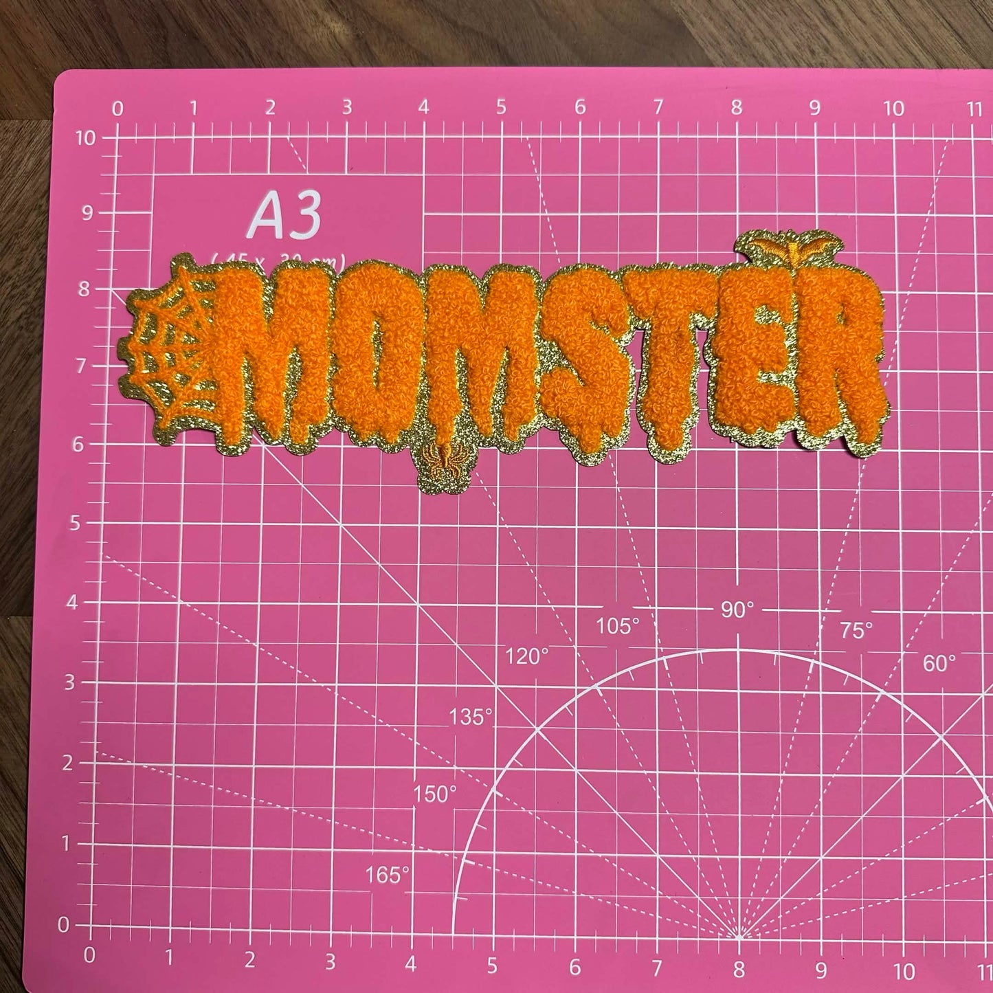 MOMSTER ORANGE CHINELLE PATCH