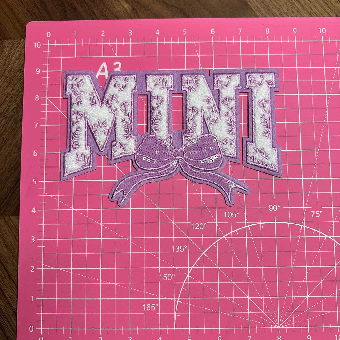 MINI PURLE CHINELLE PATCH